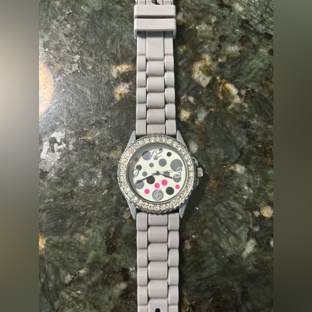 Fun, modern watch!